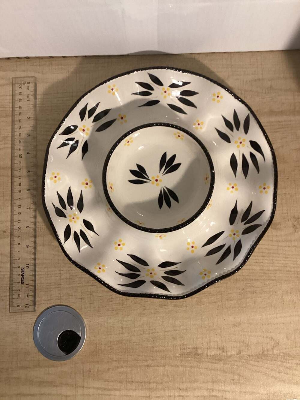 Temp-tations Old World Black Scalloped Chip and Dip Serving Platter